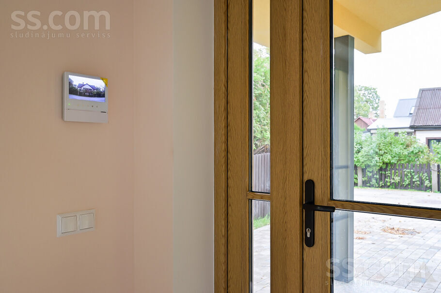 Kanālu iela 26a, Jūrmala — maja