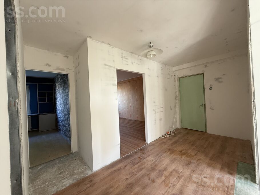 Viesturu 13, Sala, Jēkabpils un raj., Salas pag. — dzivoklis
