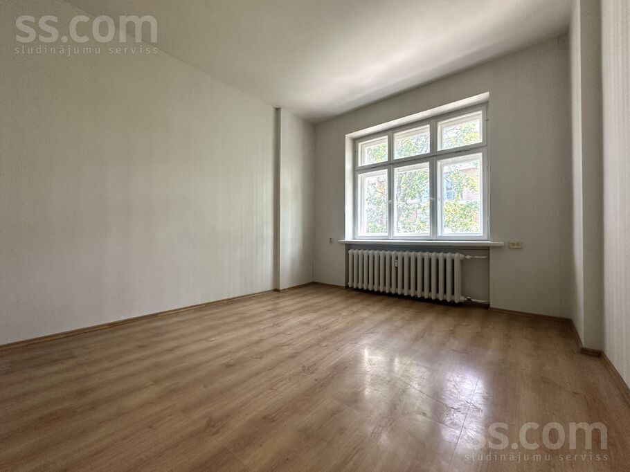 Tomsona 33, Rīga — dzivoklis