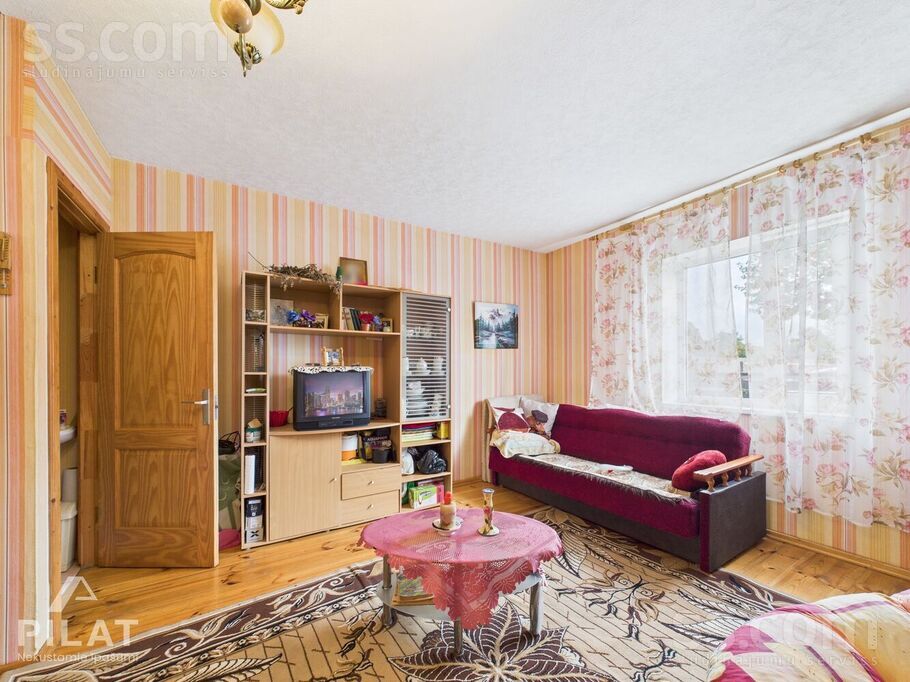 Devītā iela 2, Šķēde, Liepāja un raj., Medzes pag. — maja