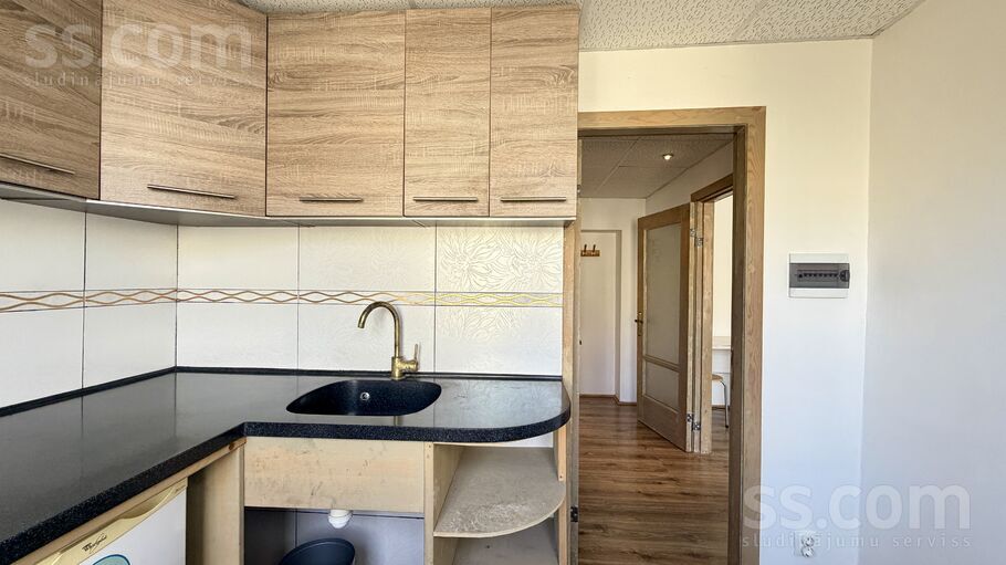 Rododendru 12, Rīga — dzivoklis