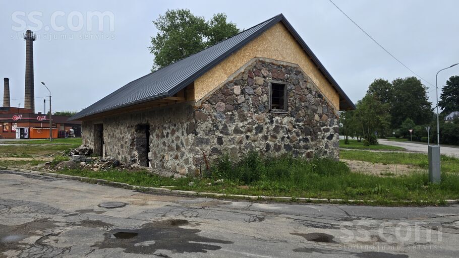 Pirts 2, Mālpils, Rīgas rajons, Mālpils pag. — maja