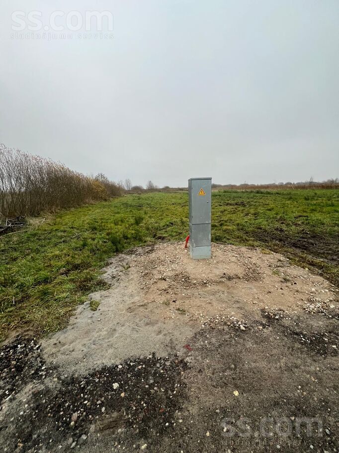 Grīnvalti, Liepāja un raj., Liepāja — zeme