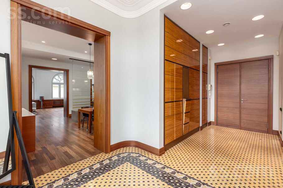 Strēlnieku 9, Rīga — dzivoklis