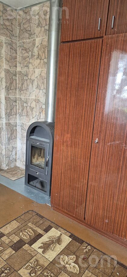 Melioratoru 7, Namiķi, Saldus un raj., Lutriņu pag. — dzivoklis