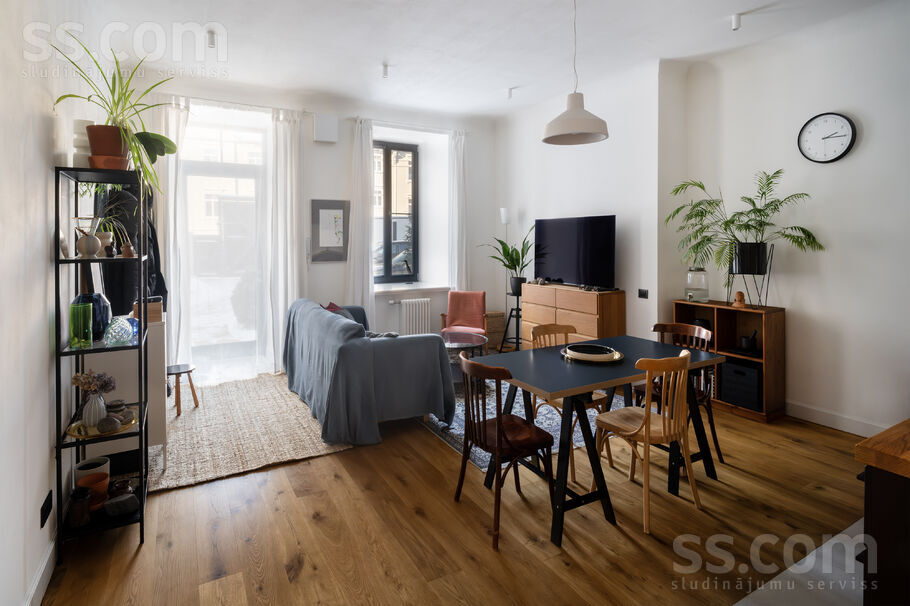 Mūrnieku 12a, Rīga — dzivoklis