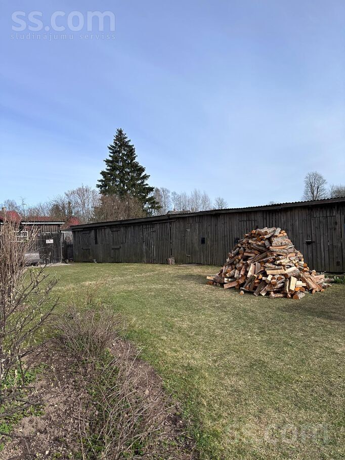 Lapsu iela 32, Cēsis un raj., Cēsis — dzivoklis