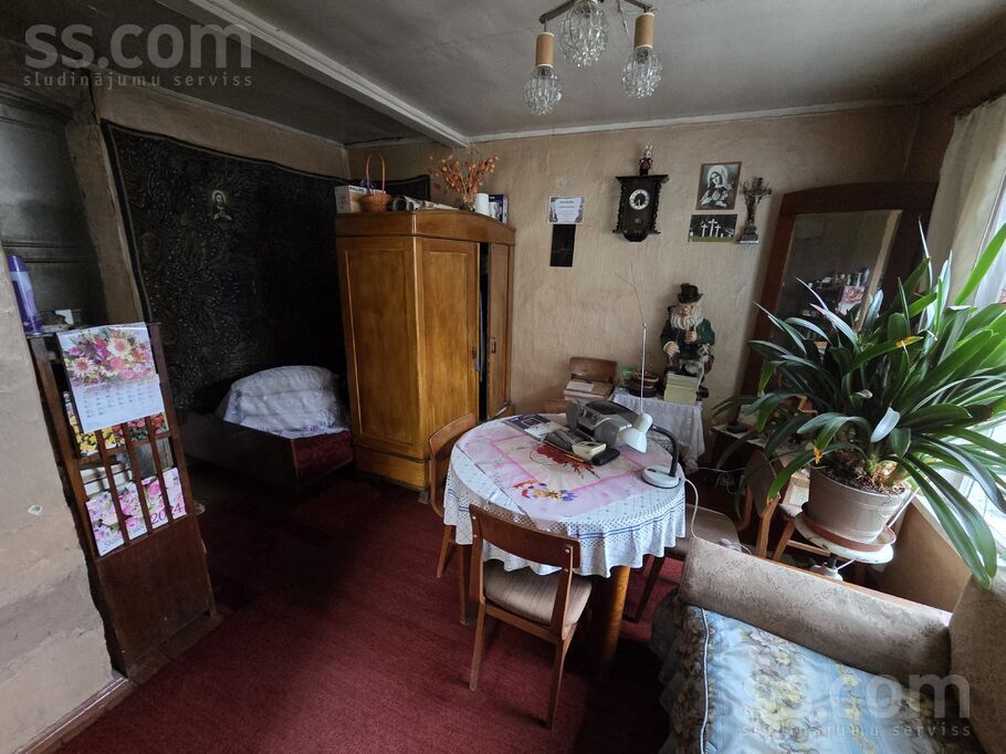 Skolas iela 9, Šķeltova, Krāslava un raj., Šķeltovas pag. — maja