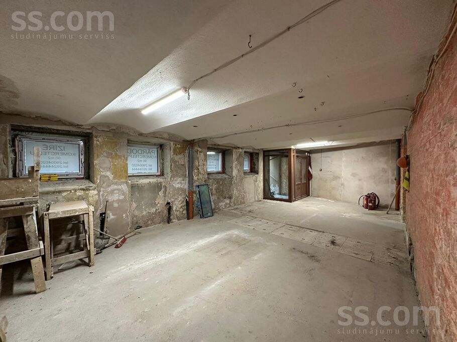 Lāčplēša 24, Rīga, centrs — telpa