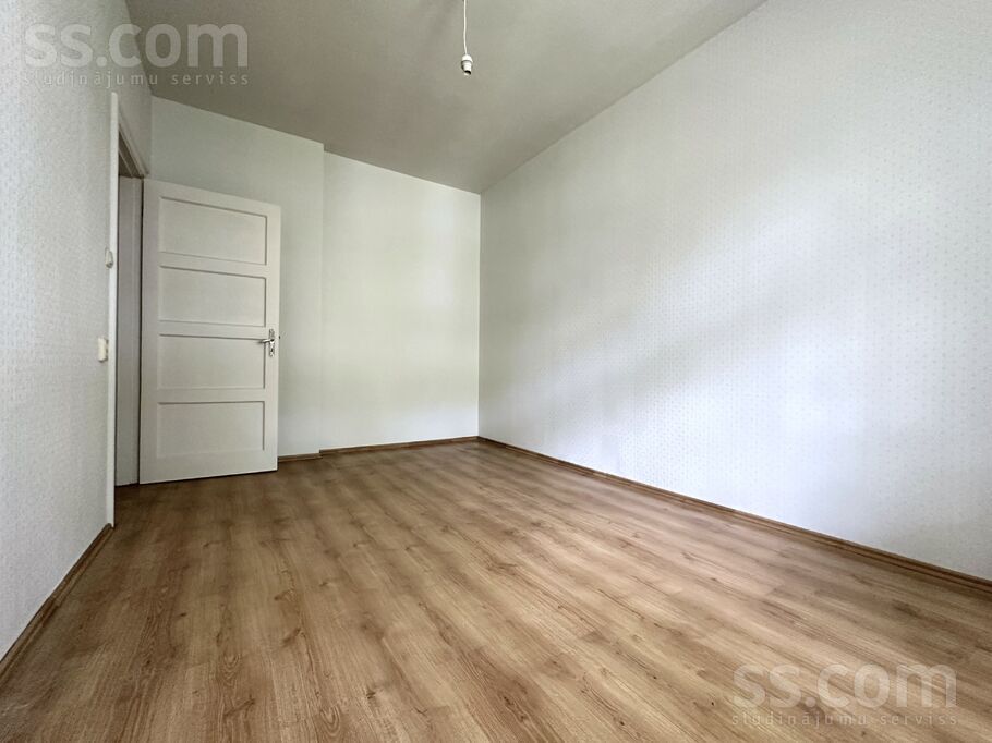 Tomsona 33, Rīga — dzivoklis