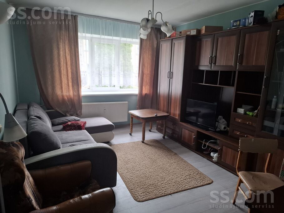 Vītiņu 4b, Dobele un raj., Auce — dzivoklis