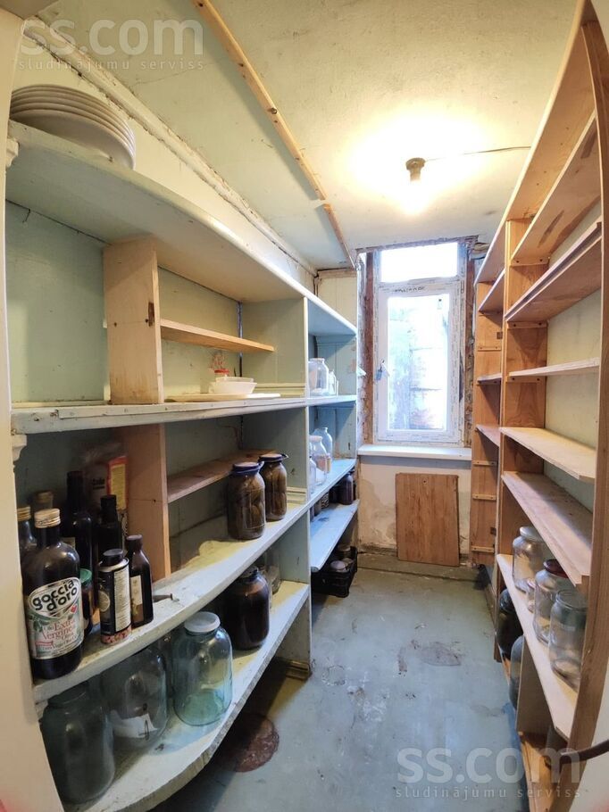 Merķeļa 8, Rīga — dzivoklis