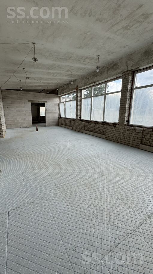 Kultūras 10, Zilaiskalns, Valmiera un raj., Zilākalna pag. — telpa