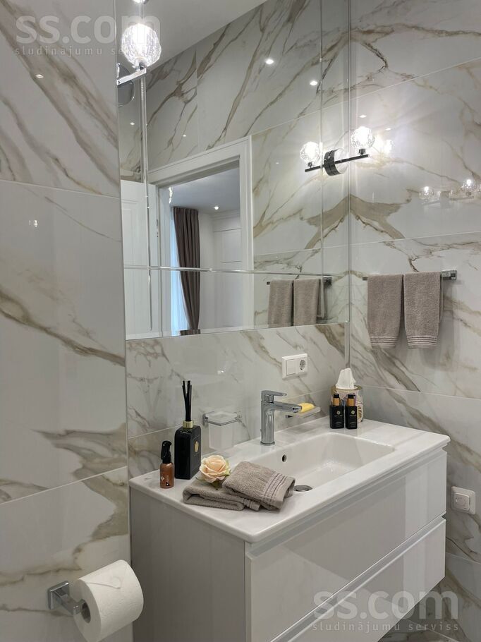 Lāčplēša 24, Rīga — dzivoklis