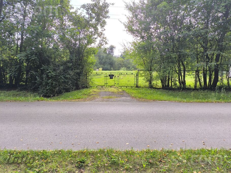 Vilhelma Purvīša 9, Jūrmala — zeme
