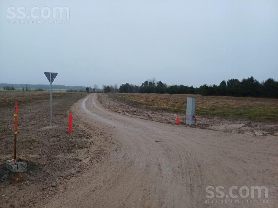 Birzgaļi, Sārnate, Ventspils un raj., Užavas pag. — zeme