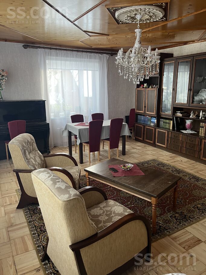 Kalnu 6, Krāslava un raj., Krāslava — maja