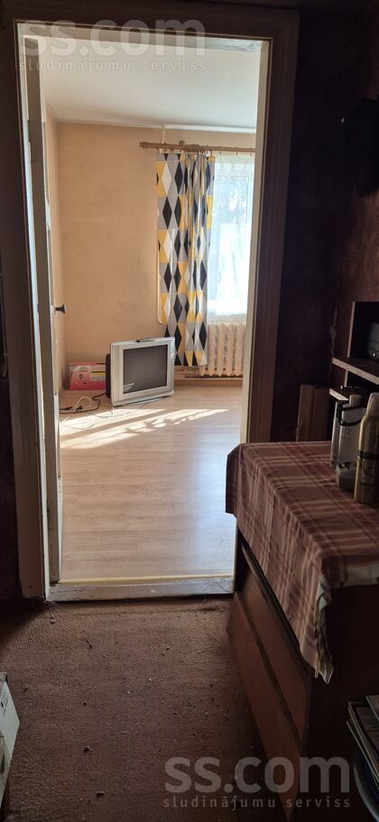 Melioratoru 7, Namiķi, Saldus un raj., Lutriņu pag. — dzivoklis