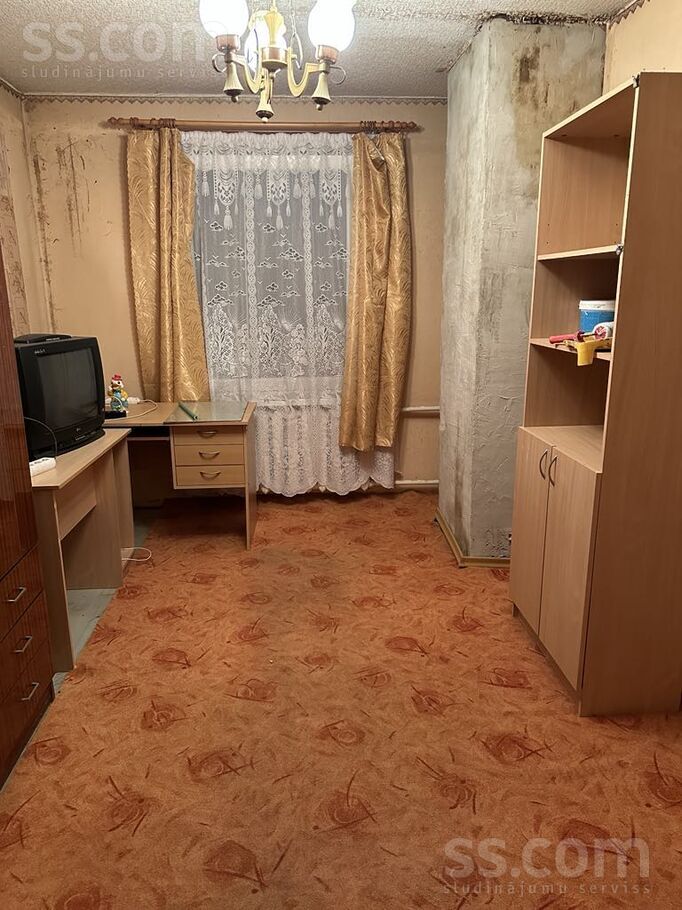 Centrales iela 13, Saliena, Daugavpils un raj., Salienas pag. — dzivoklis