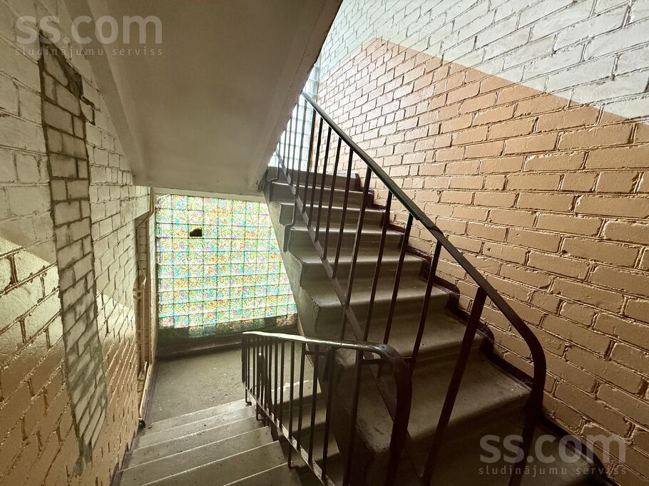 Zirgu 9a, Jelgava un raj., Jelgava — dzivoklis