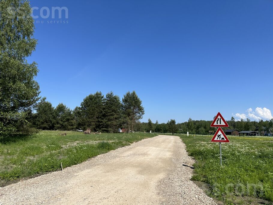 Mazā Kreimeņu iela 1, Jaunsils, Rīgas rajons, Ķekavas pag. — zeme