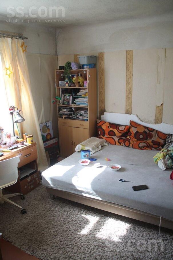 Ošu 2, Roja, Talsi un raj., Rojas pag. — maja