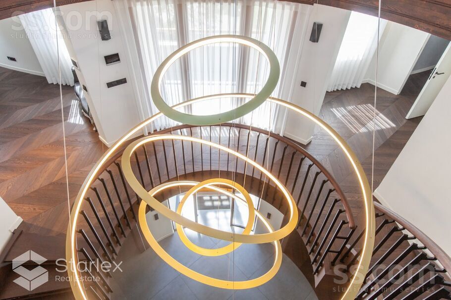 Kraujas, Baltezers, Rīgas rajons, Ādažu nov. — maja