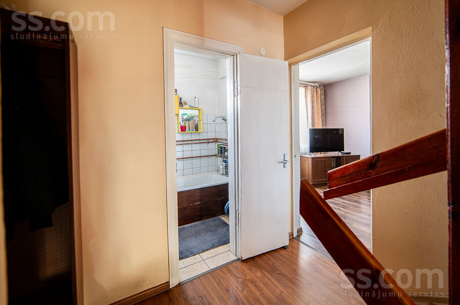 Burtnieku 8 3, Nīgrande, Saldus un raj., Nīgrandes pag. — dzivoklis