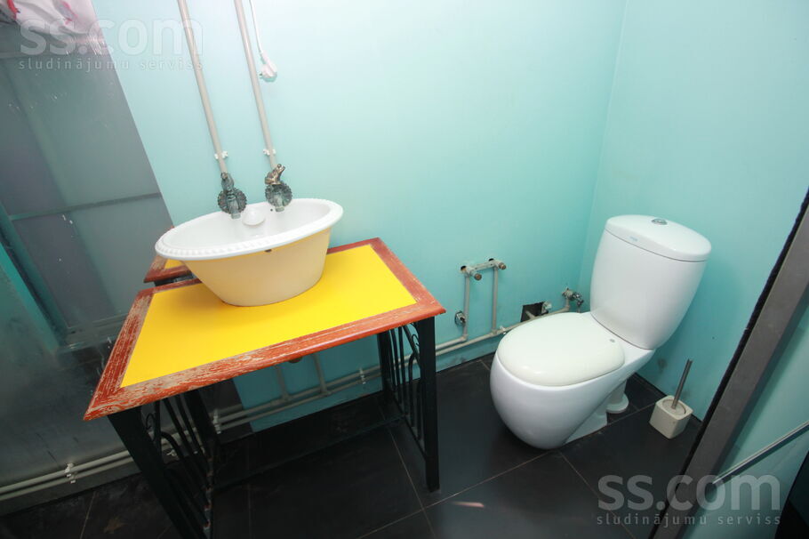 Dārzciema 17, Rīga — maja