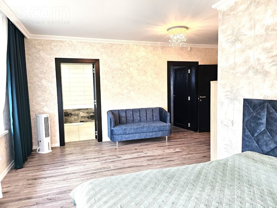 Audriņu iela 10, Pārolaine, Rīgas rajons, Olaines pag. — maja