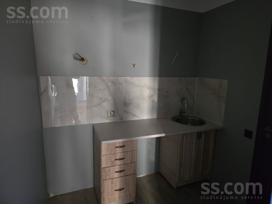 Lauku 4, Ventspils un raj., Ventspils — dzivoklis