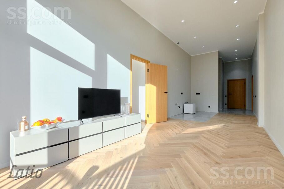 Brīvības gatve 201 k-3, Rīga — dzivoklis