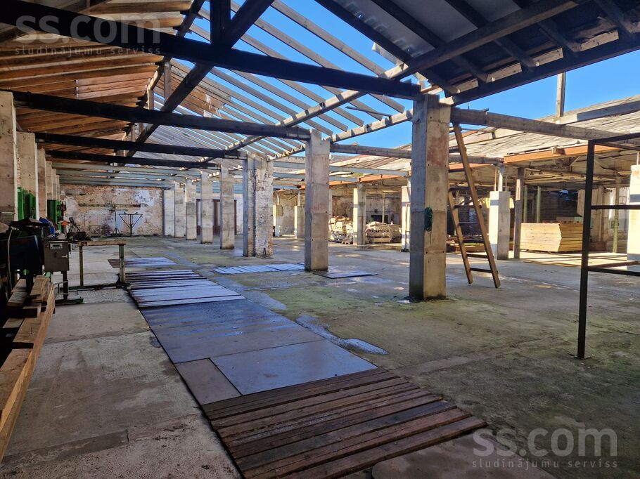 Baltā 3, Rīga, Iļģuciems — telpa