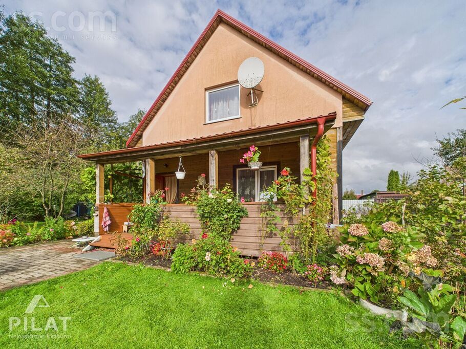 Devītā iela 2, Šķēde, Liepāja un raj., Medzes pag. — maja