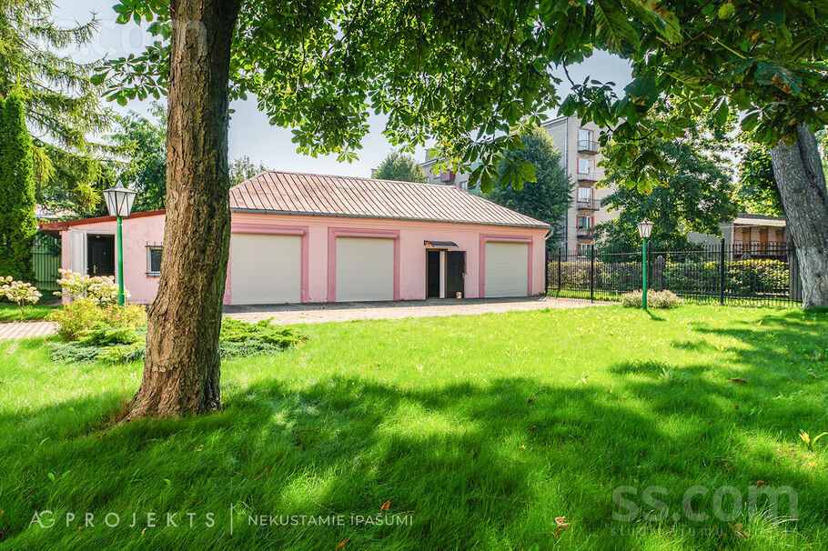 Liepu iela 27, Liepāja un raj., Liepāja — maja