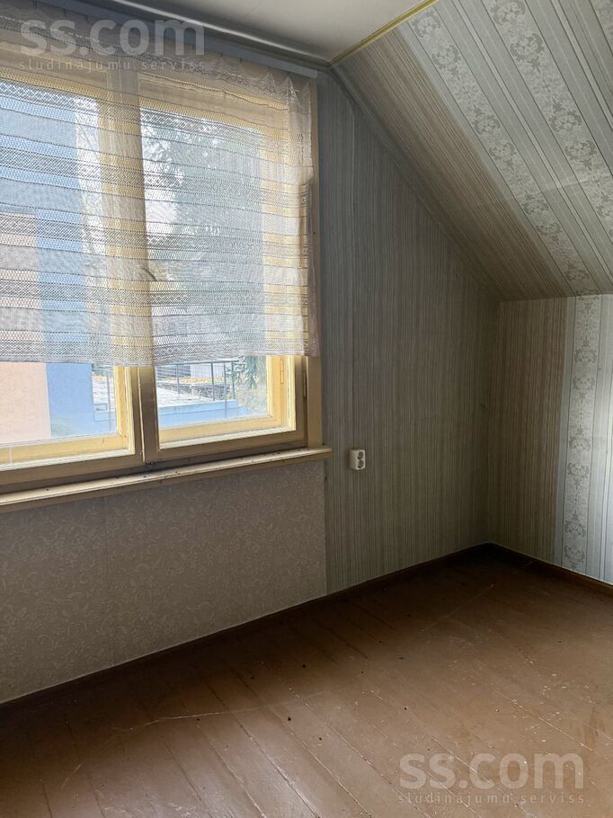 Pilsoņu iela 28/1, Jūrmala — maja