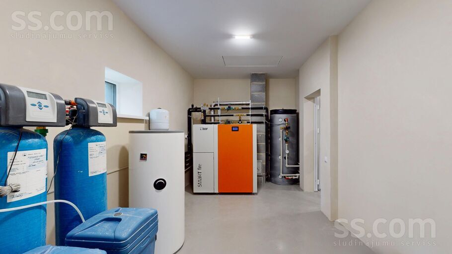 Ciema 16, Lidosta "Rīga", Rīgas rajons, Mārupes pag. — maja