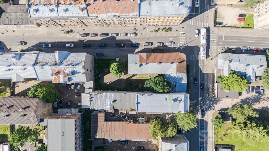 Čaka 112, Rīga — maja