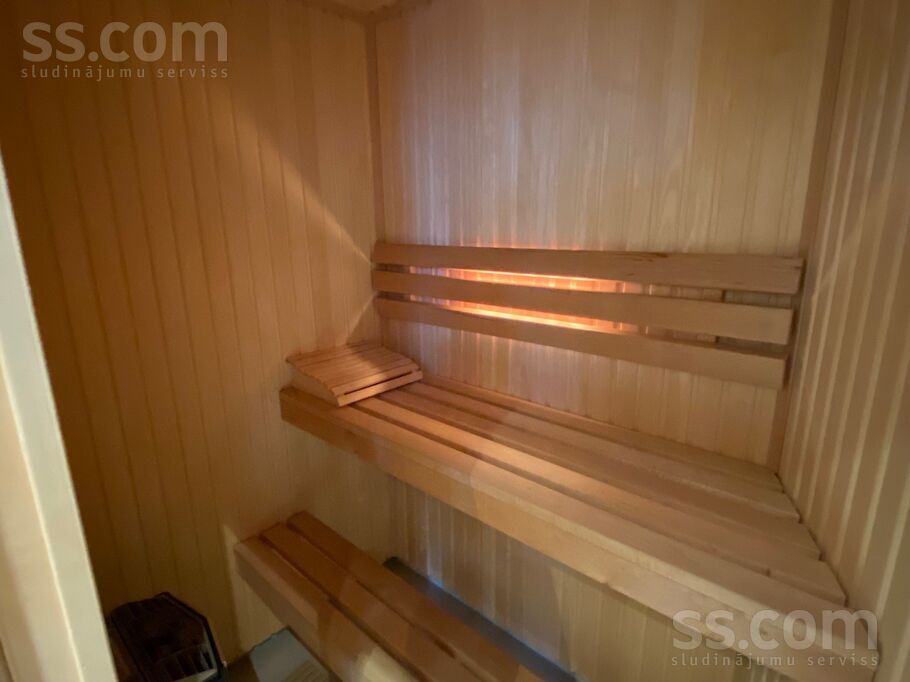 Melluzu prospects 77, Jūrmala — dzivoklis