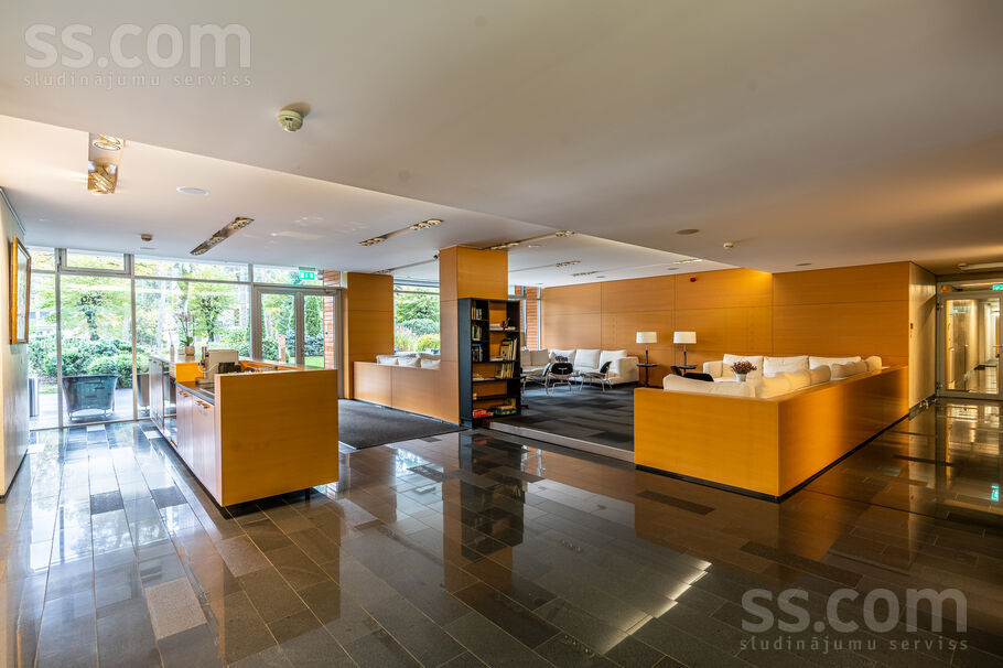 Dzintaru prospekts 13/15, Jūrmala — dzivoklis