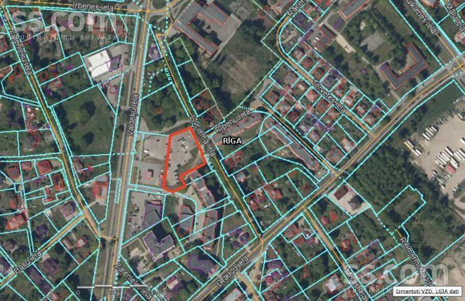 Līvciema 7, Rīga — zeme