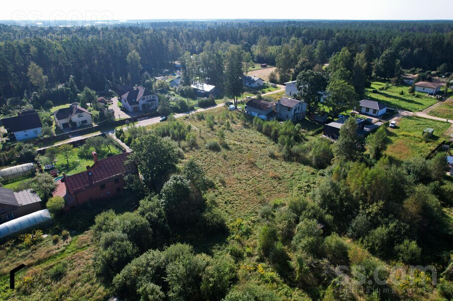 Turlavas 3, Rīga — zeme