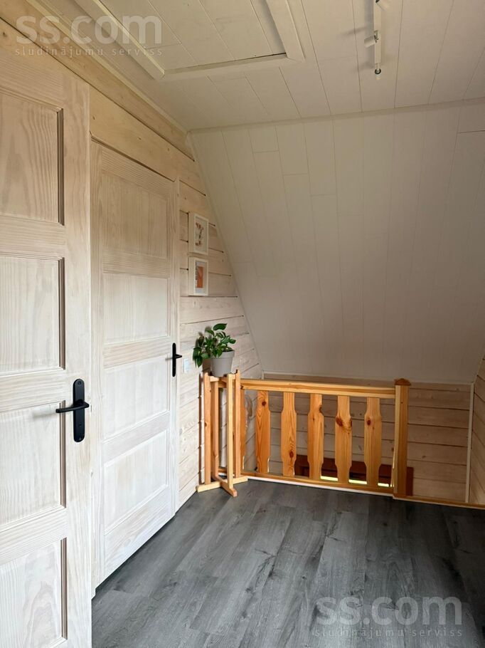 Mākoņu 4, Zvejniekciems, Rīgas rajons, Saulkrastu l. t. — maja