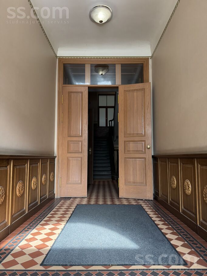 Raiņa bulv. 2, Rīga — dzivoklis