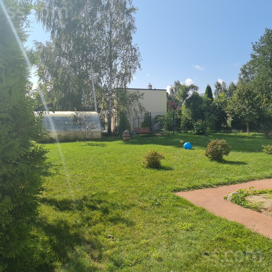 Ozolu 12, Dzilnuciems, Rīgas rajons, Babītes pag. — maja