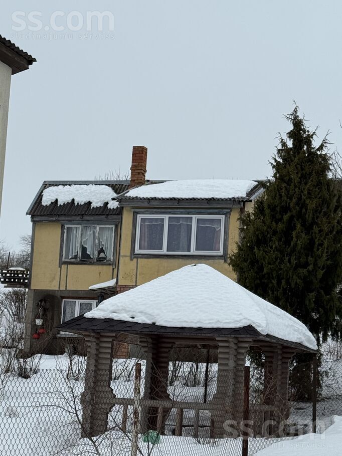 Bērzu 4, Ludza un raj., Ludza — maja