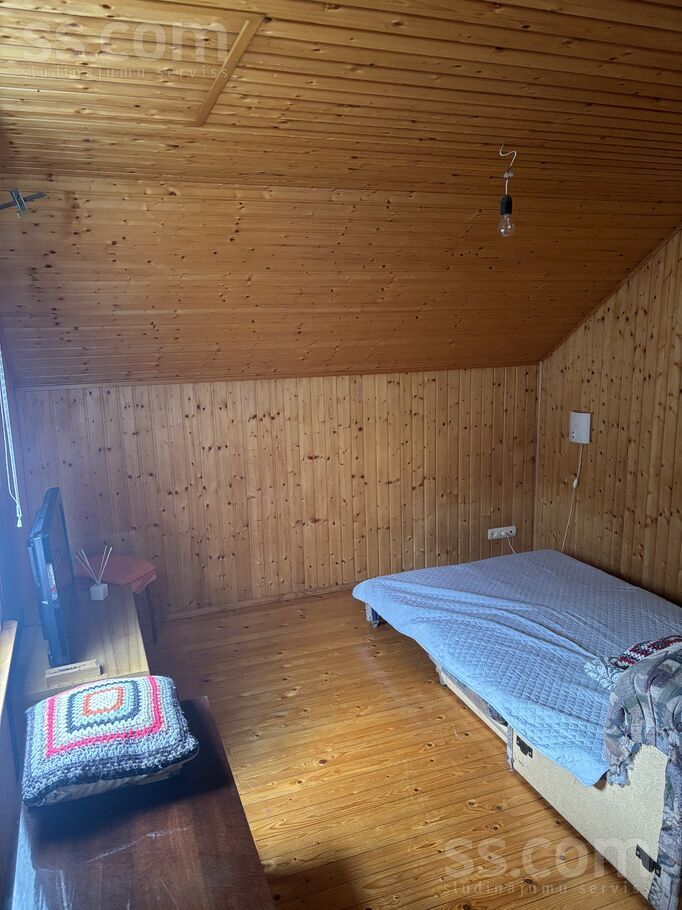 Dārziņu 152, Rīga — maja