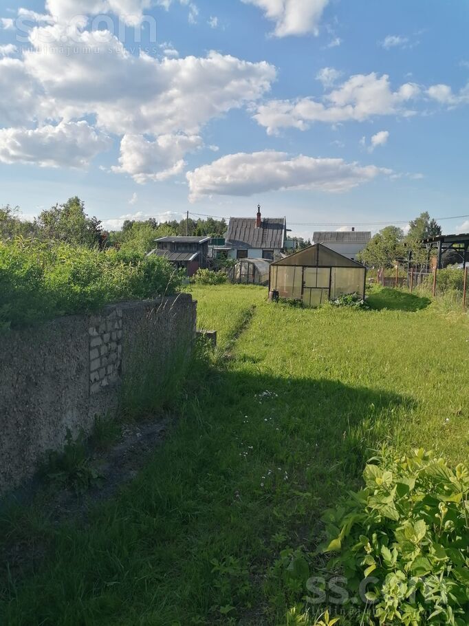 Ziedoņi 28, Vecstropi, Daugavpils un raj., Naujenes pag. — maja