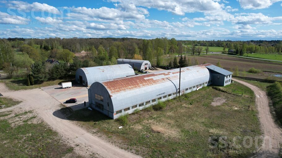 Dāboliņi b/n, Cēsis un raj., Raunas pag. — telpa