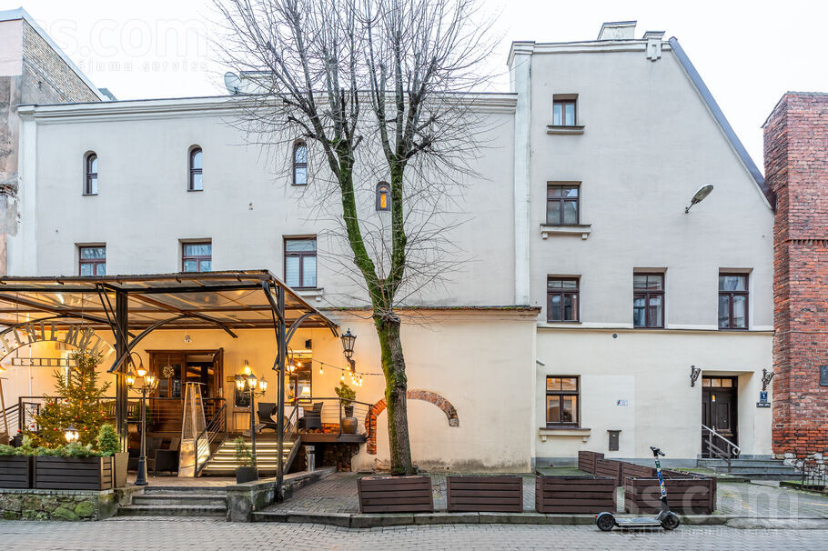 Jāņa sēta 1, Rīga — maja